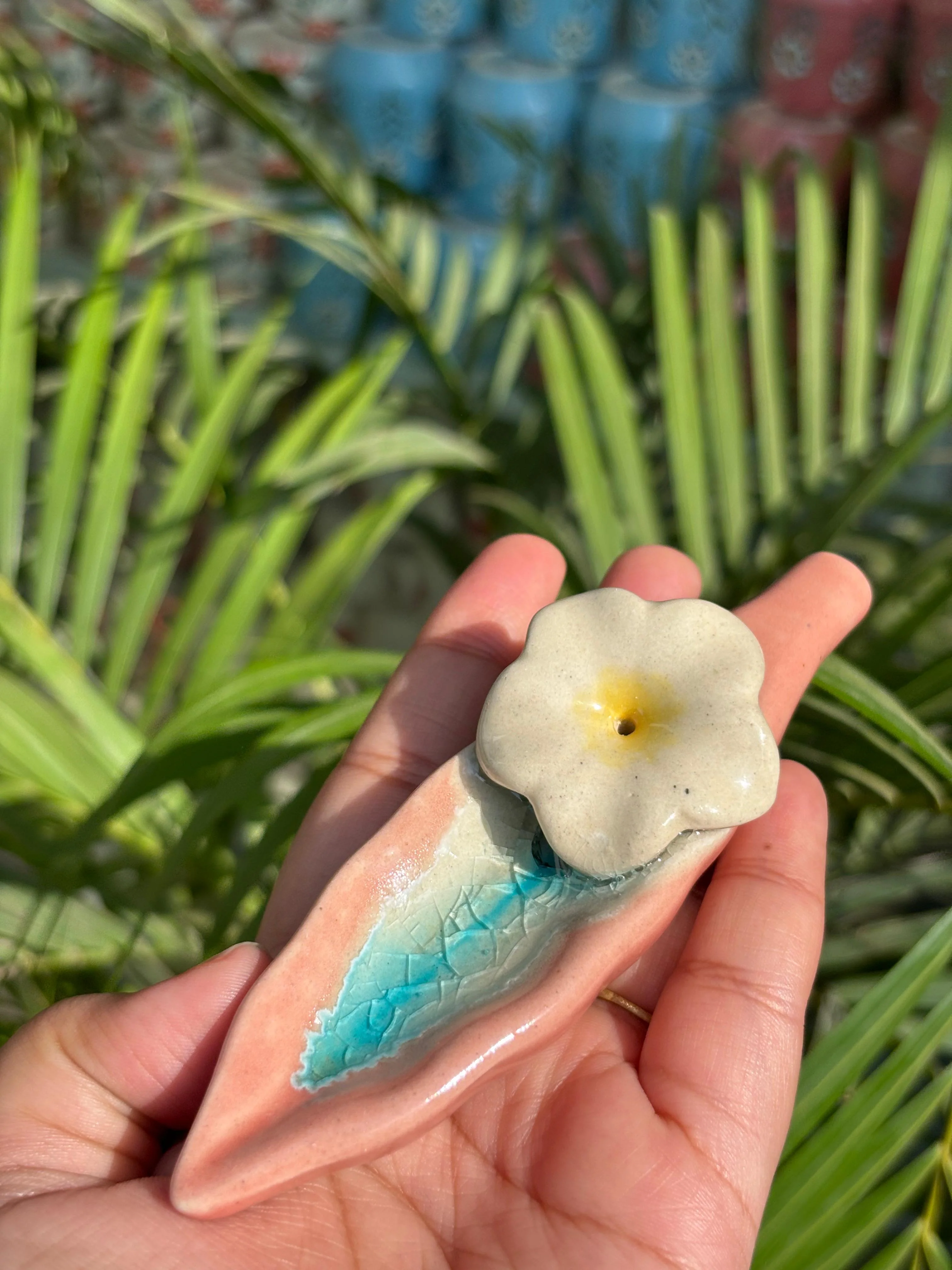 Blooming Leaf Incense Holders/Agarbatti Stands (Set of 4 Assorted Colors) - Image 5