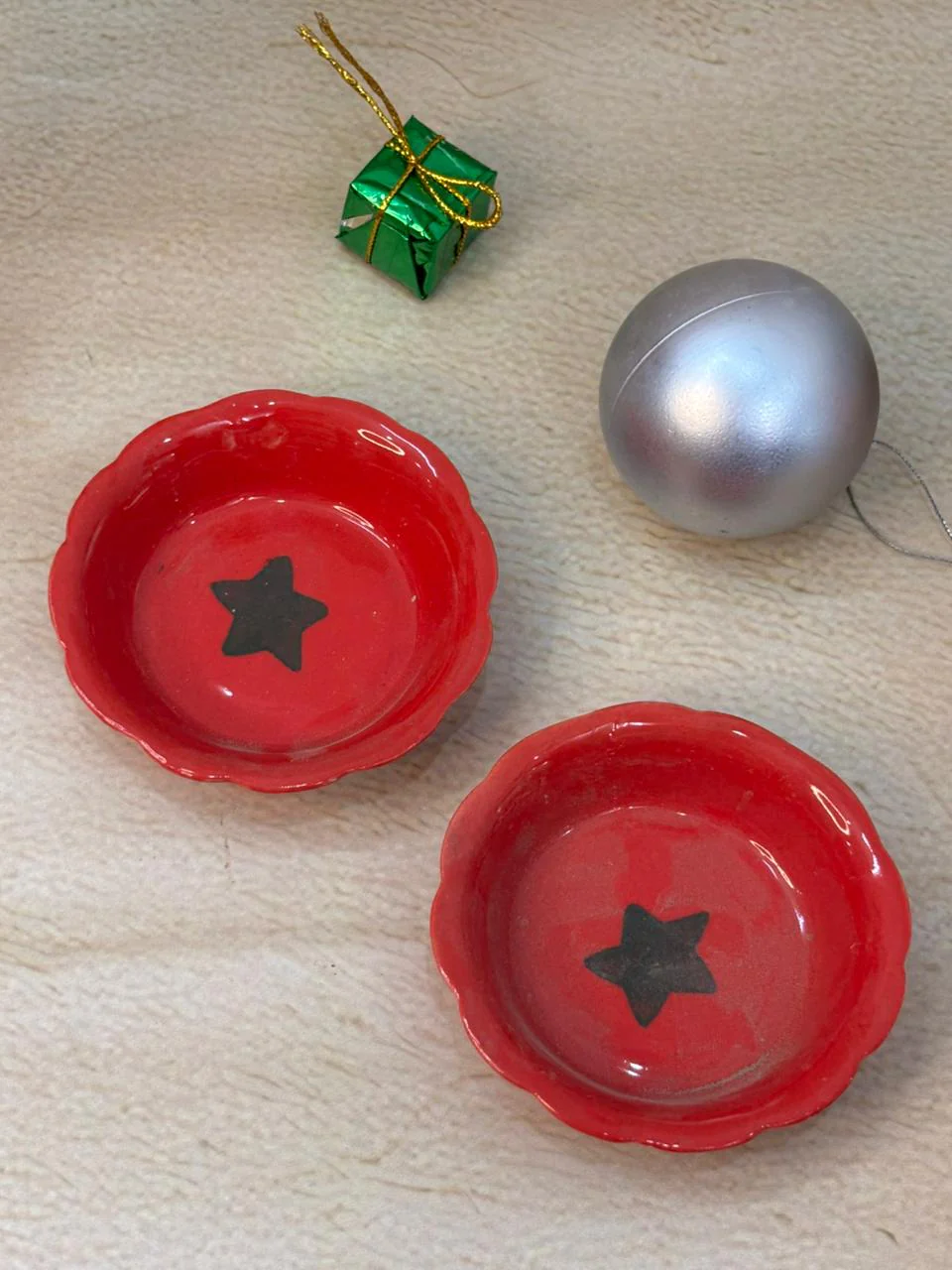 Crimson Star Dip Dish (Set of 2) - Image 3